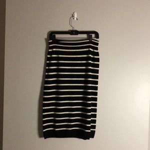 Gap black/cream pencil skirt